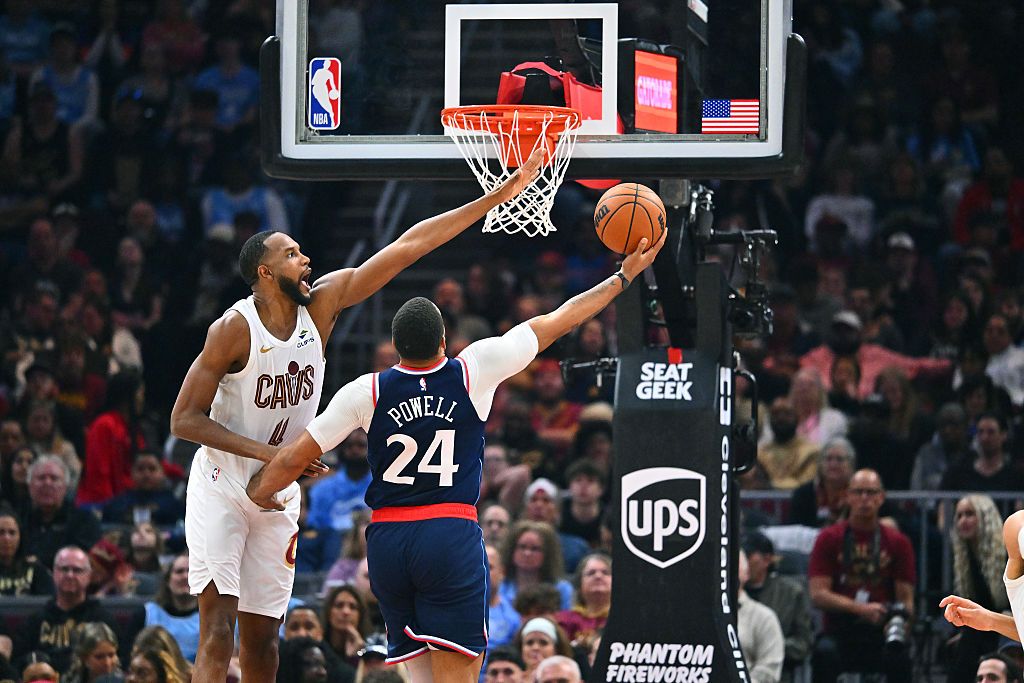 Los Angeles Clippers v Cleveland Cavaliers
