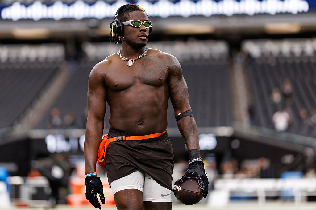 Cleveland Browns v Las Vegas Raiders